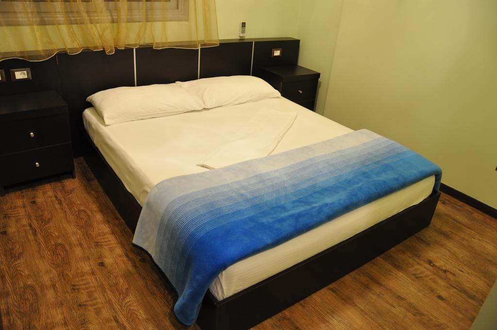 Hotel Ambasador Vlorë Exteriér fotografie
